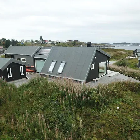 Holiday home Kuvagen 23 *